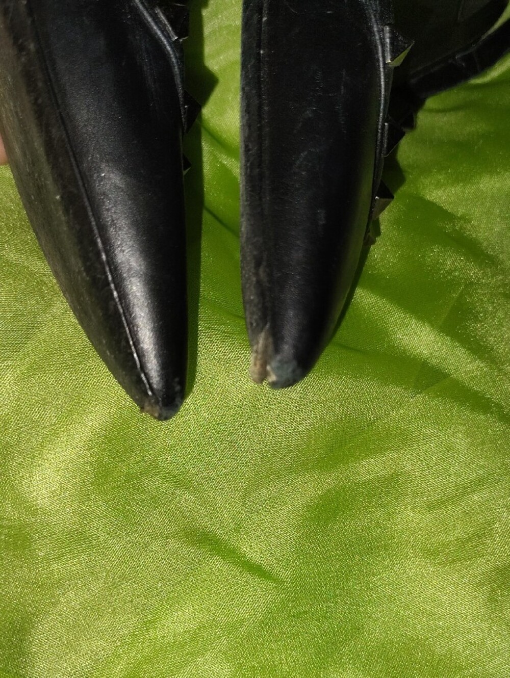 Valentino Garavani Black Pointed Studded Strappy Heels - Picture 14 of 16